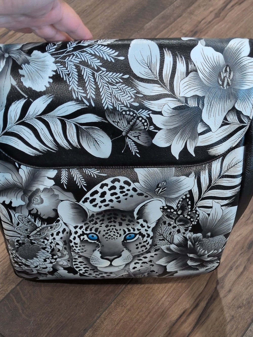 Anuschka Cleopatra’s Leopard Hand-Painted Leather Travel Backpack Rare Retired